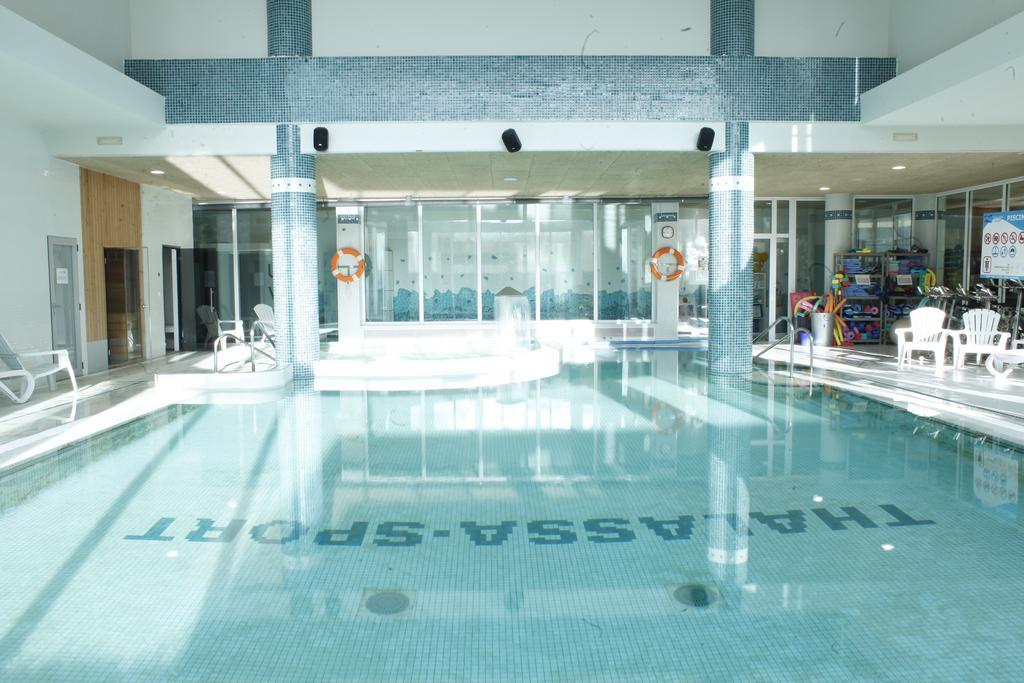 Hotel & Apartaments Thalassa Sport & Spa ロザス エクステリア 写真