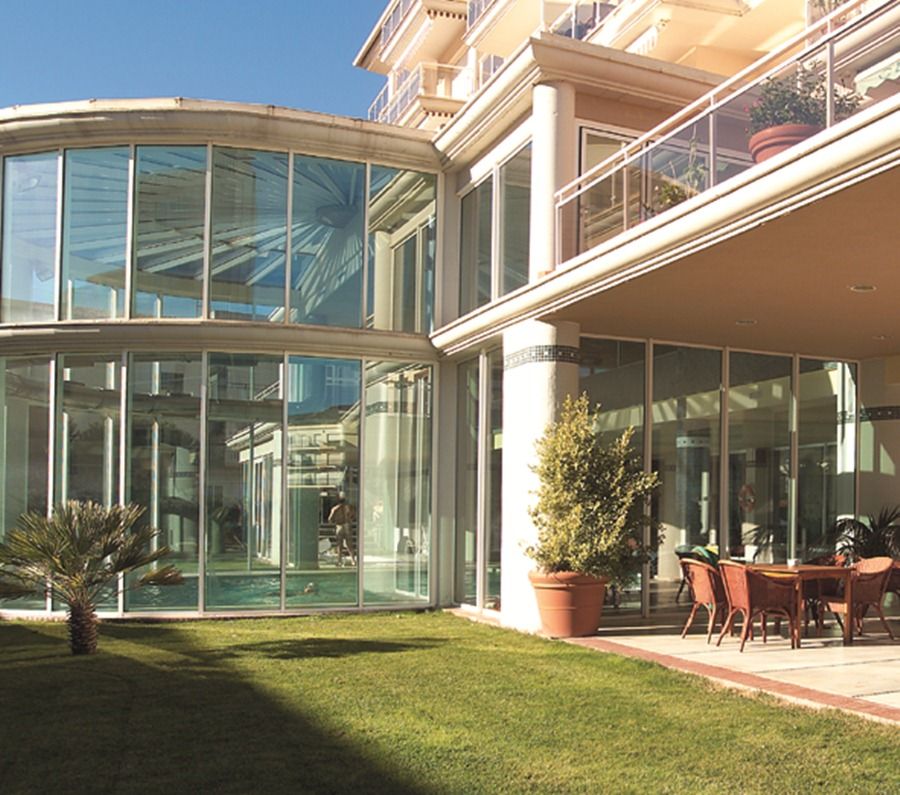 Hotel & Apartaments Thalassa Sport & Spa ロザス エクステリア 写真